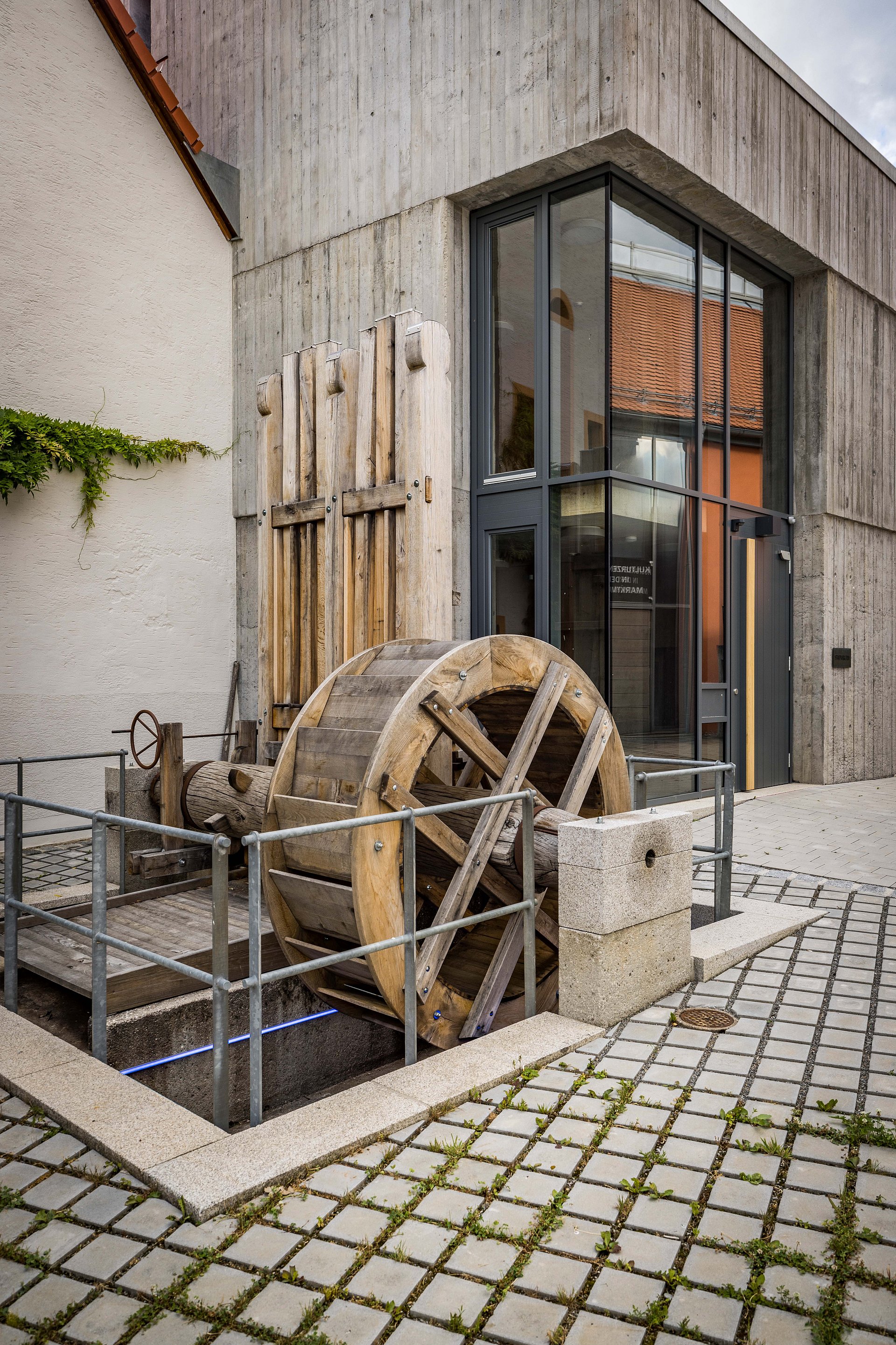 Wasserrad beim Doktor-Eisenbarth- und Stadtmuseum Oberviechtach