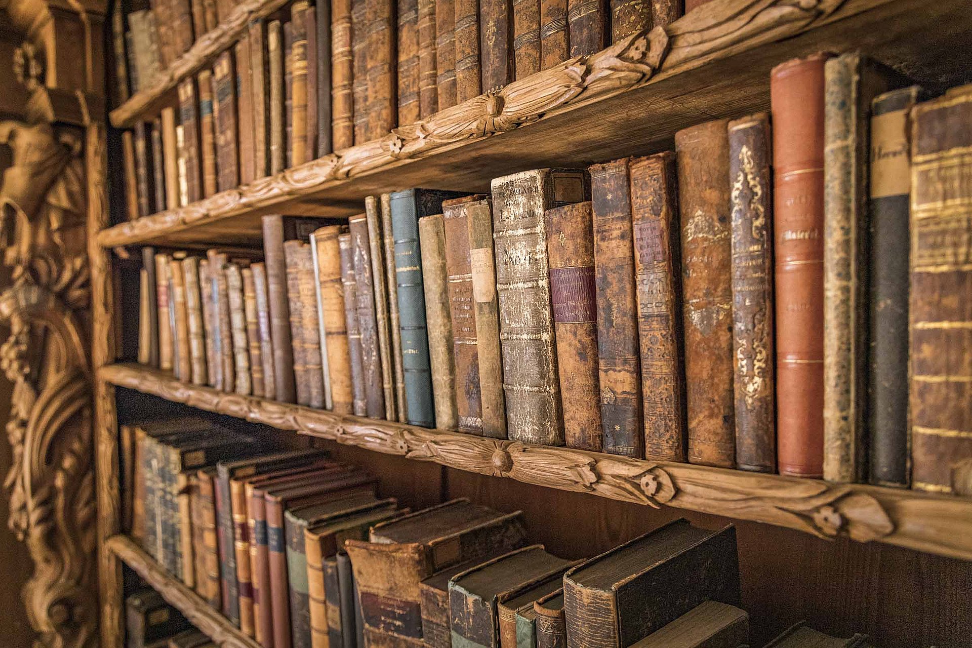 Kostbare Bücher in der Stiftsbibliothek Waldsassen
