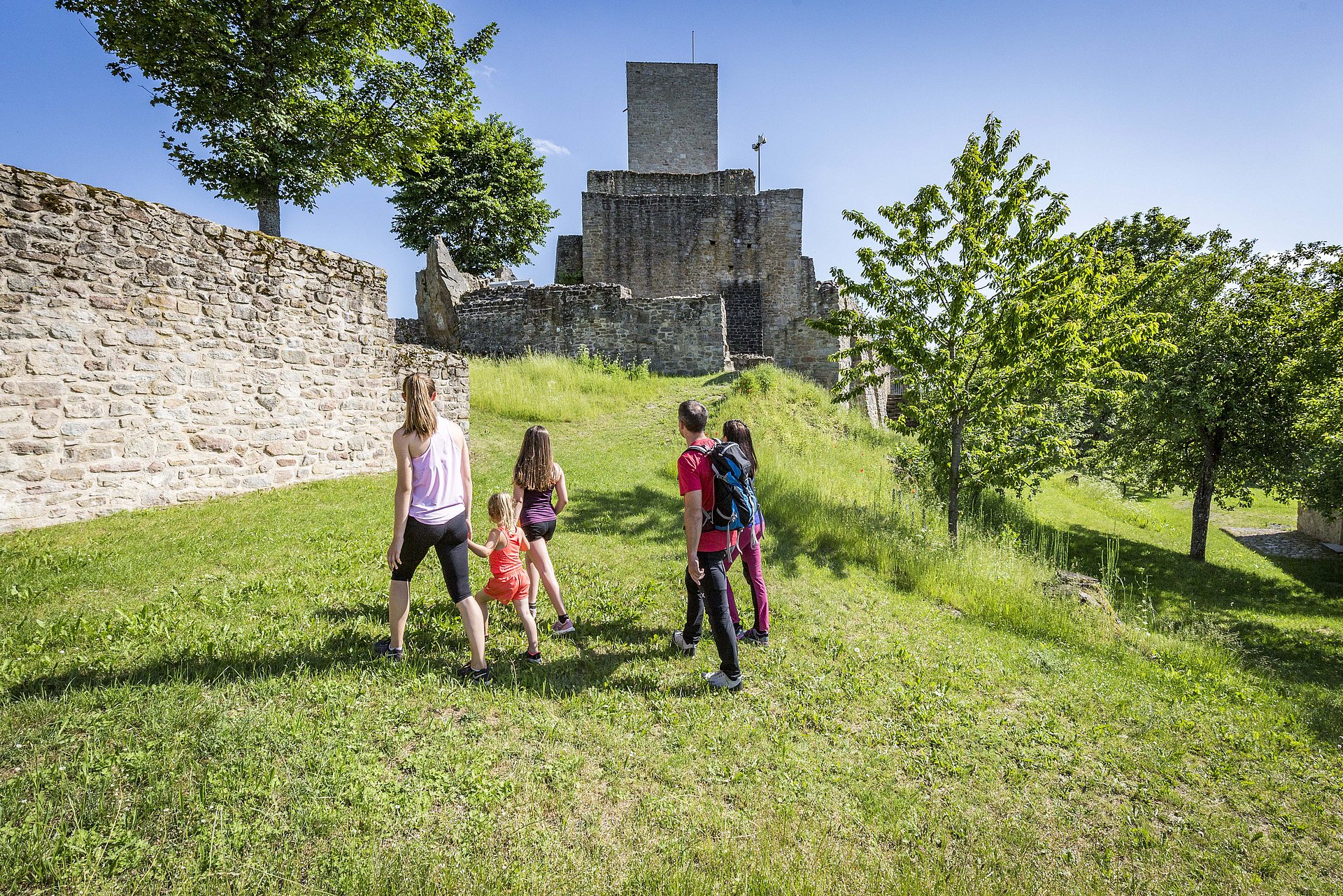 Familienwandern zur Burg Haus Murach