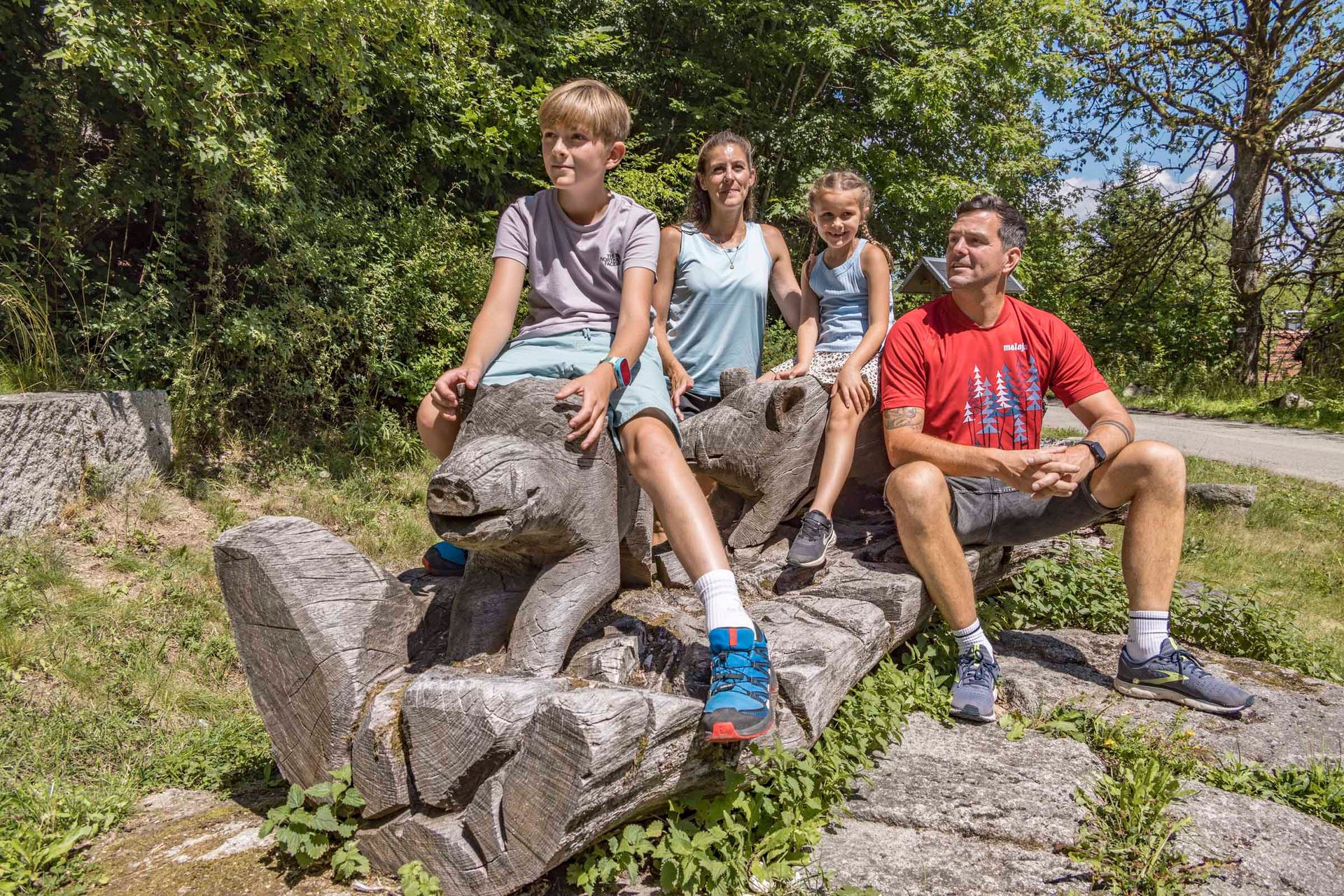 Spielplatz am Beginn des Waldhistorischen Lehrpfads in Pfaben